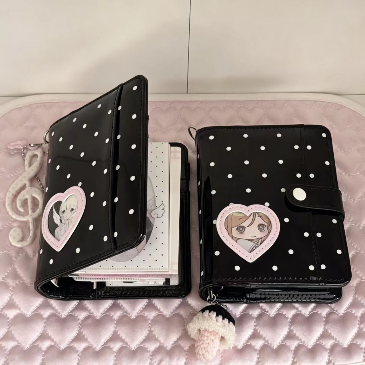 Leatherwork Books - Kore Tarzı Puantiyeli Kalp M5 PU