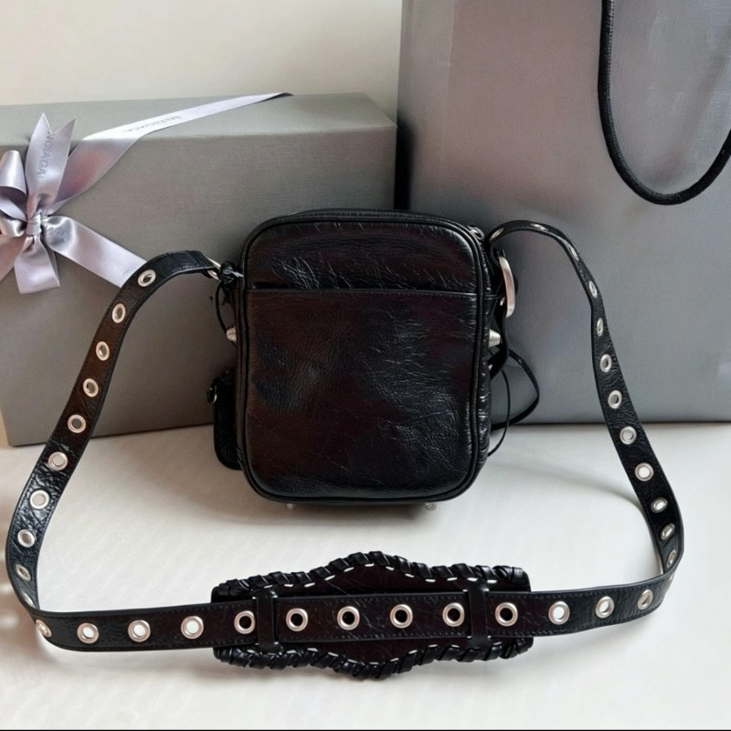 2026 Yeni Sokak Stili Motosikl - Leatherwork Rivets incelemesi ve fiyatı