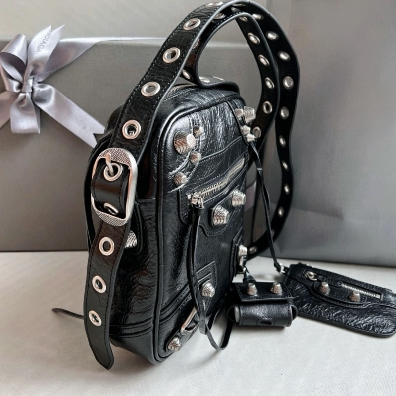 2026 Yeni Sokak Stili Motosikl - Leatherwork Rivets incelemesi ve fiyatı