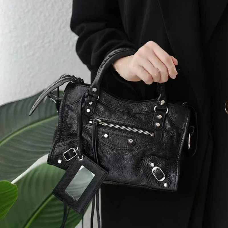 2025 İlkbahar Motosiklet Stili - Leatherwork Rivets incelemesi ve fiyatı
